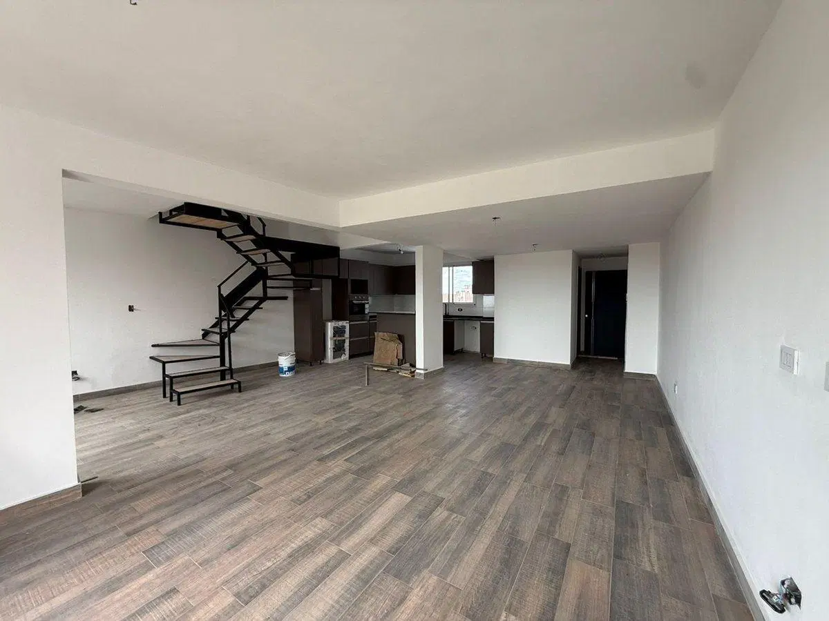 VENTA DUPLEX 4 AMBIENTES DOBLE COCHERA EN TIGRE 2