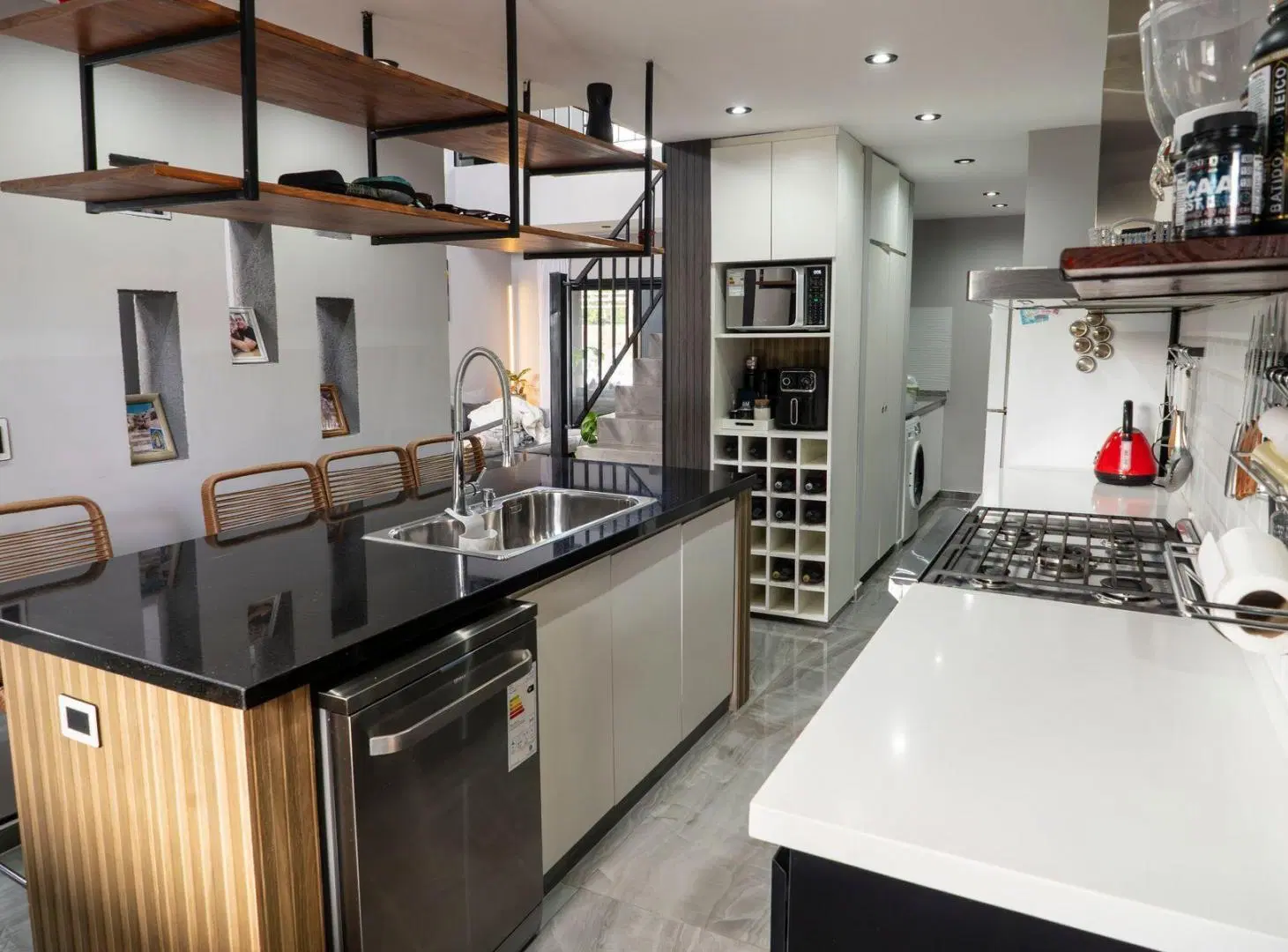 VENTA CASA 4 AMBIENTES SAN RAMON - PILAR DEL ESTE 2