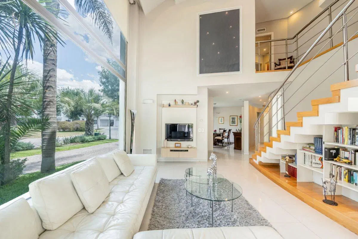 Casa en Venta 6 ambientes en Barrio Septiembre 4
