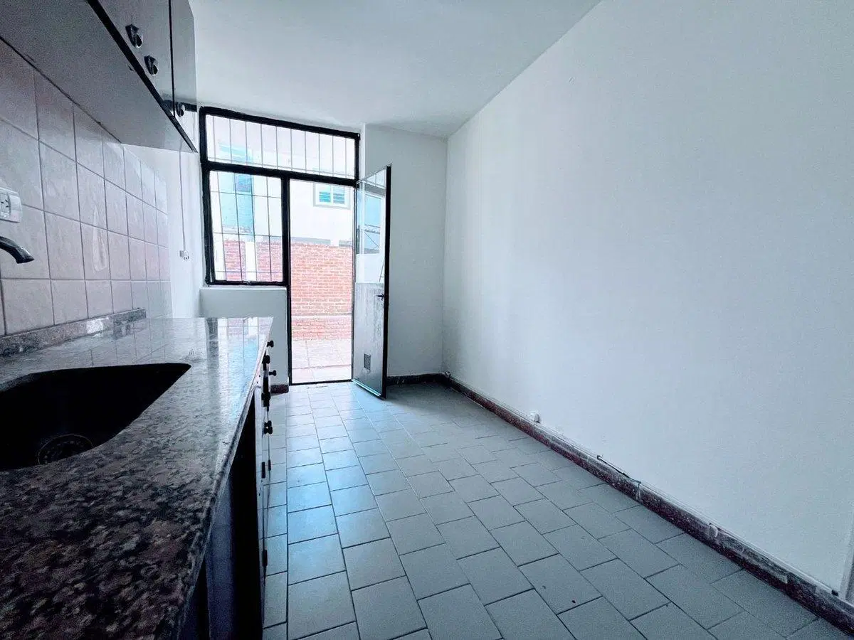 VENTA CASA 4 AMB. PATIO EL TALAR APTA CRÉDITO 3