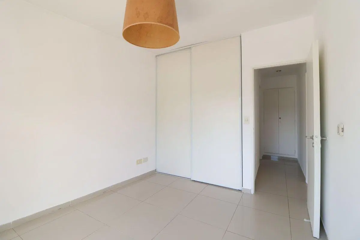 VENTA DEPTO 2 AMBIENTES CON COCHERA EN FLORIDA 2