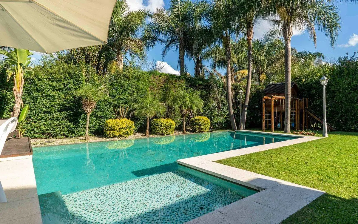 Casa en venta en Barrio La Peregrina Pilar 3