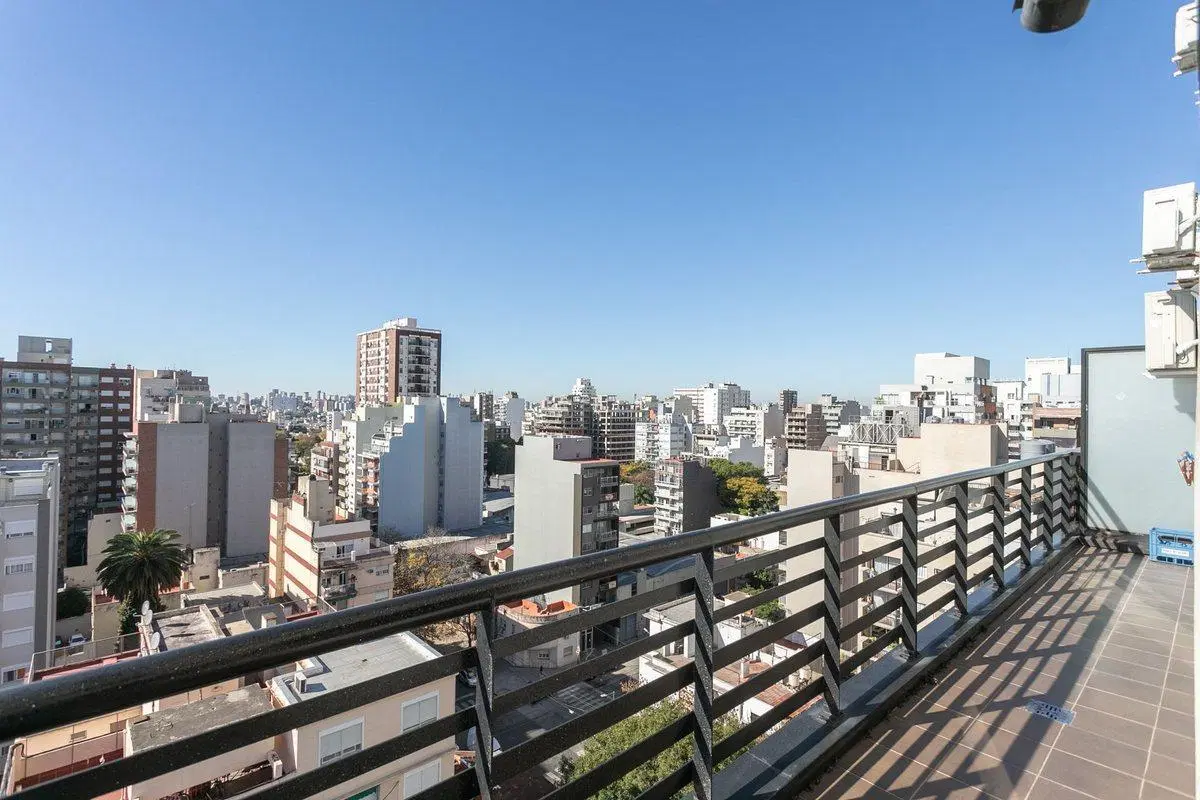 VTA DPTO 4 AMB  2 COCHERAS  GRAN BALCON V URQUIZA 3
