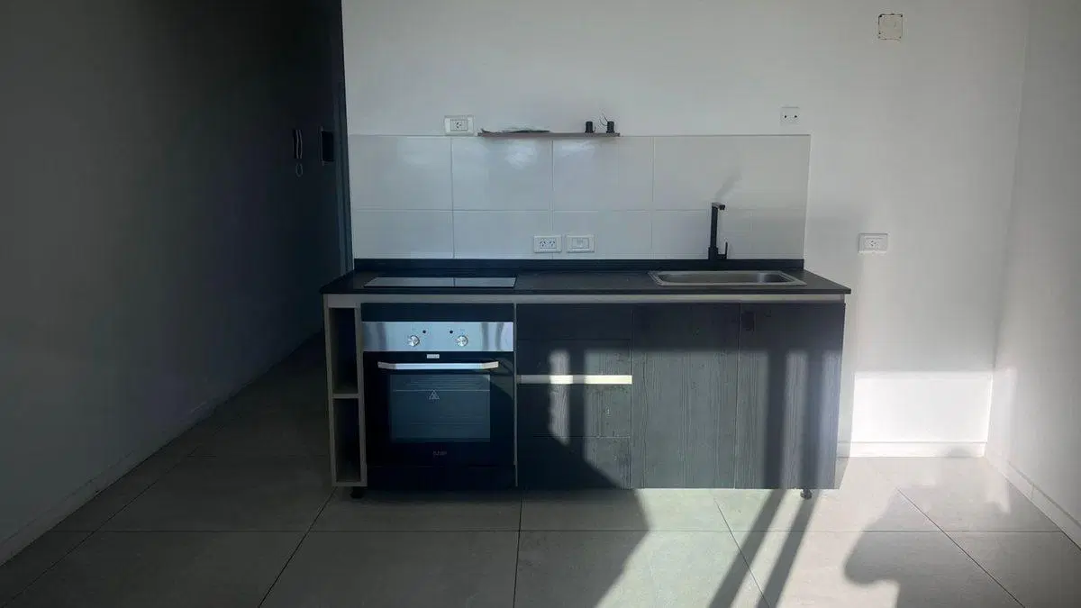 Venta Departamento 2 ambientes con cochera enTigre 3