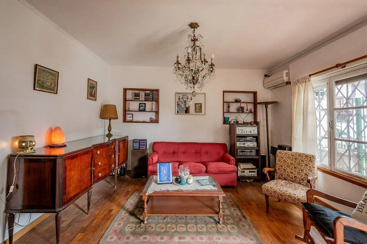 Venta casa 4 amb Escritorio Playroom Olivos 4