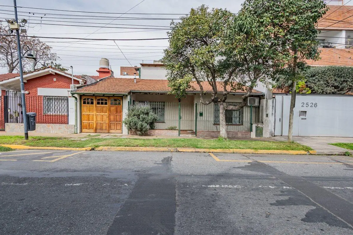 Venta casa 4 amb Escritorio Playroom Olivos 3