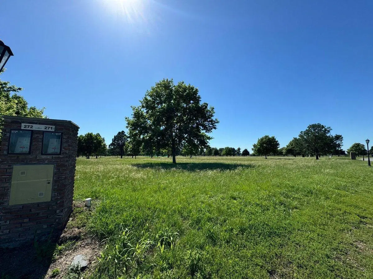 venta  de lote en MIRABOSQUES CARDALES 2