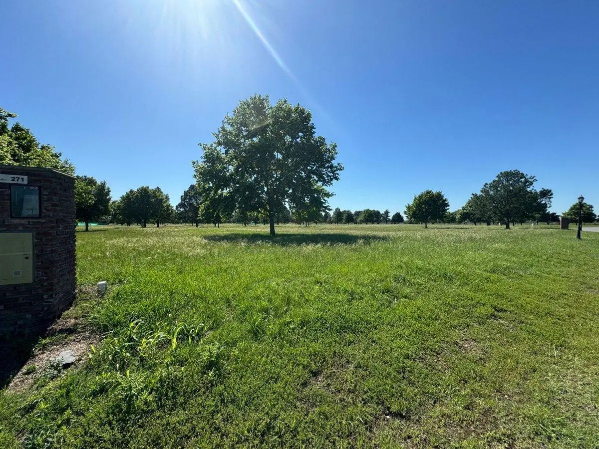 venta  de lote en MIRABOSQUES CARDALES 4