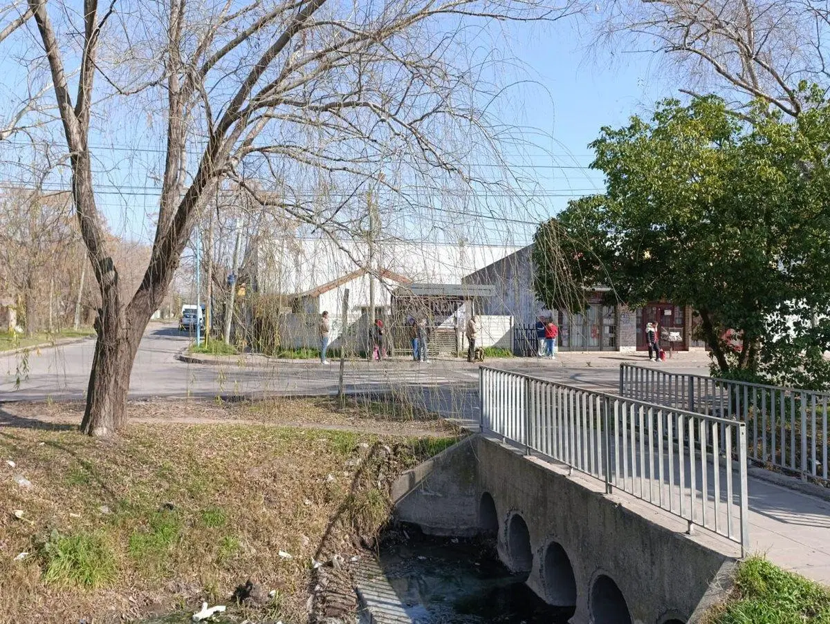 Venta de lote Colectora Oeste Escobar 2