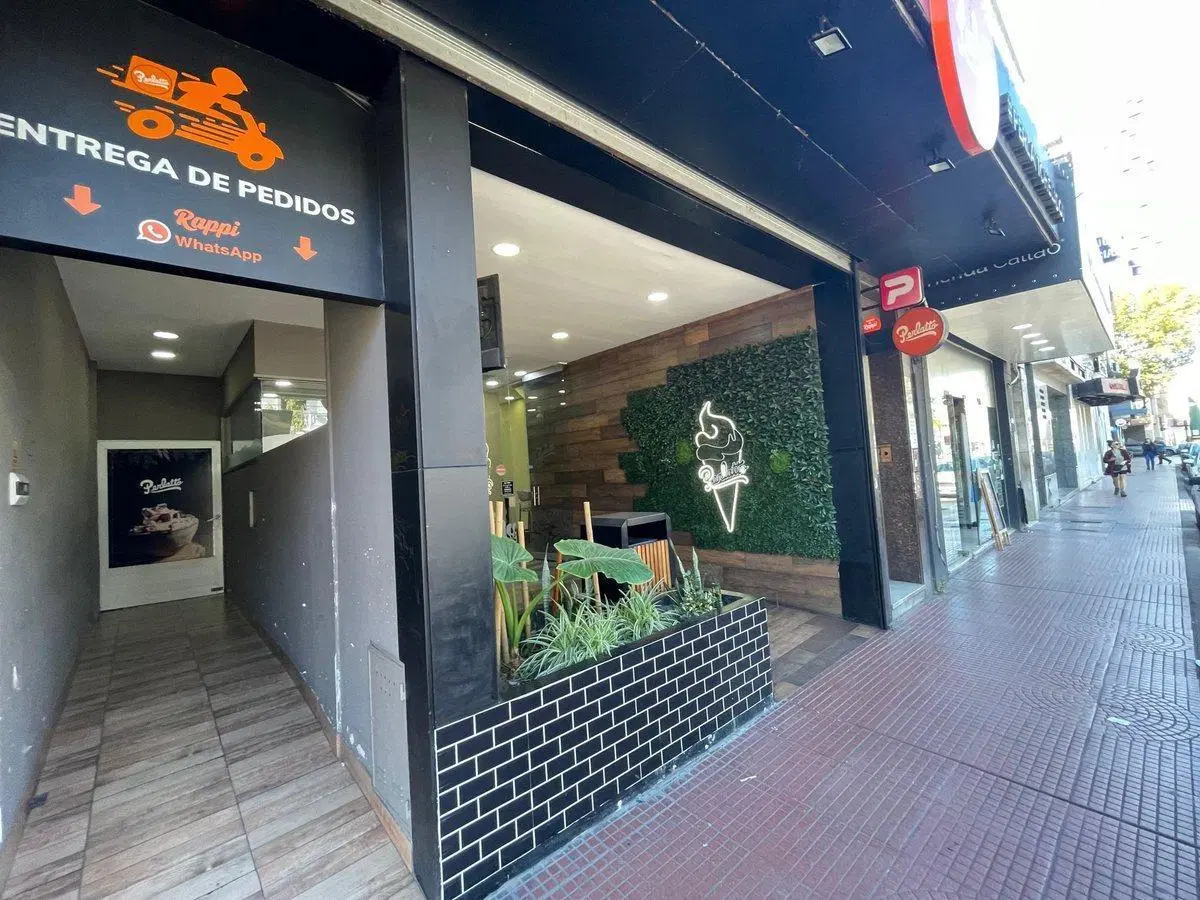 VENTA LOCAL (420M2) EN TIGRE CENTRO  AV CAZON 5