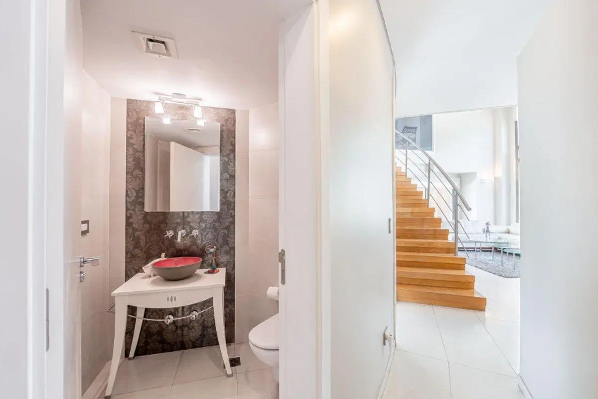 Casa en Alquiler 6 ambientes en Barrio Septiembre 2