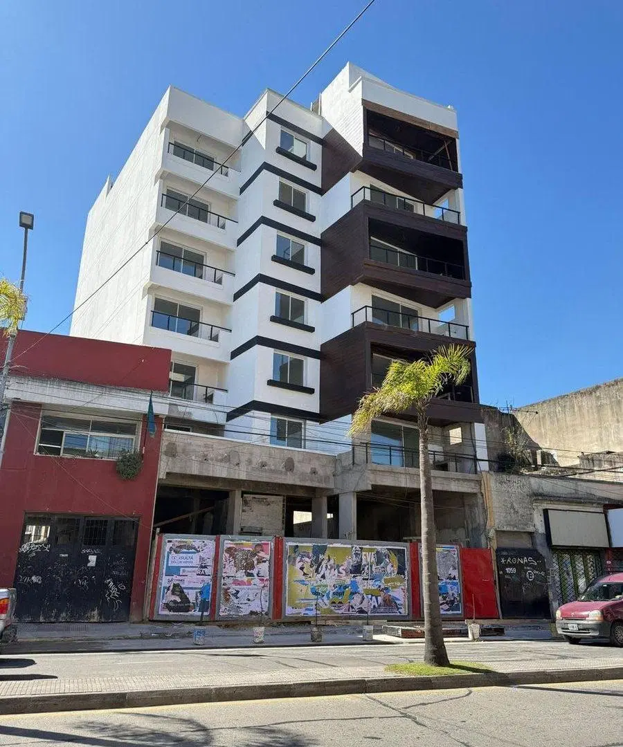 DEPARTAMENTO DE 2 AMBIENTES EN VENTA EN TIGRE 2