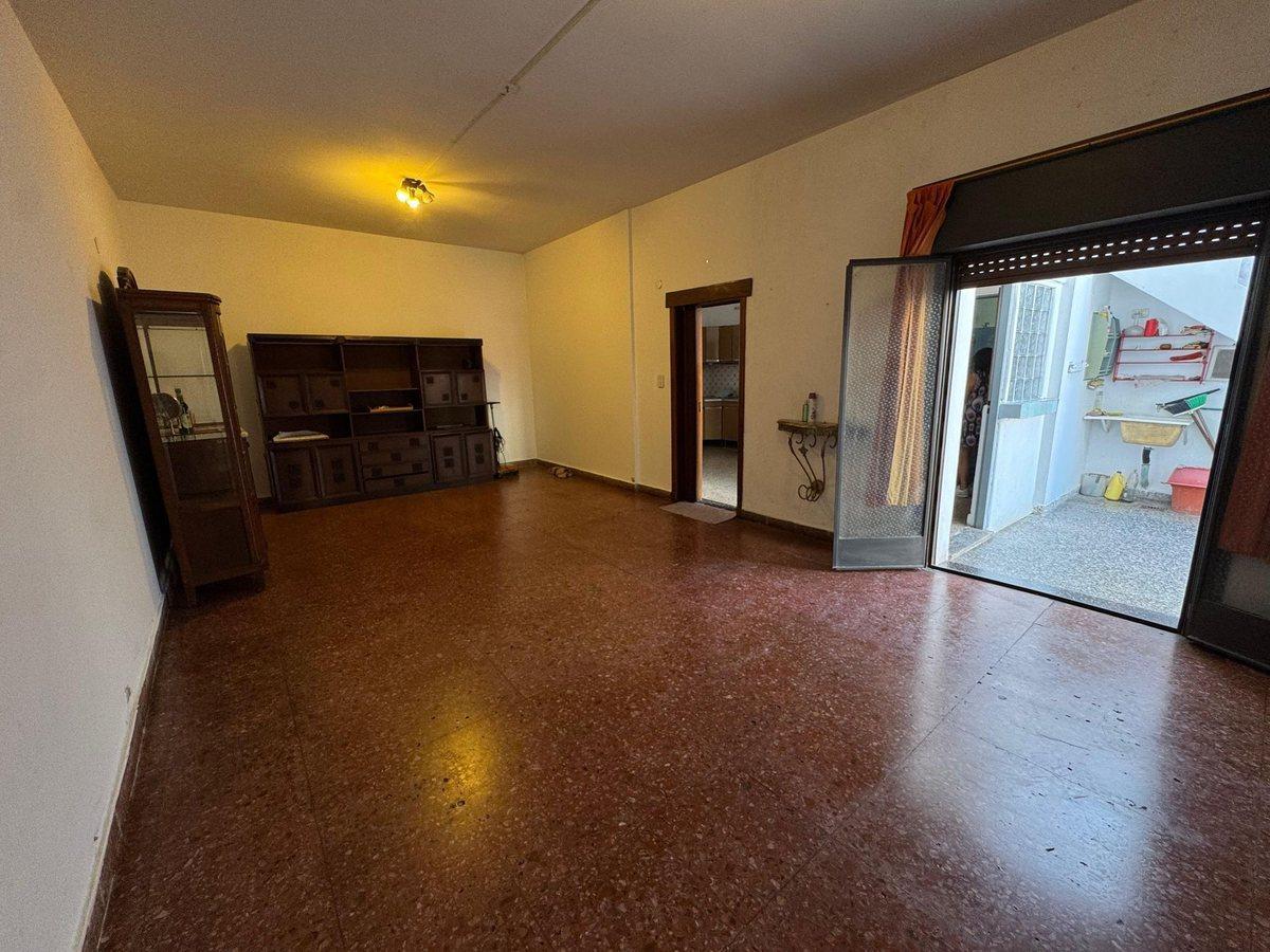 Foto de VENTA CASA 3 AMB EN PARQUE CHACABUCO APTO CREDITO, imagen 3