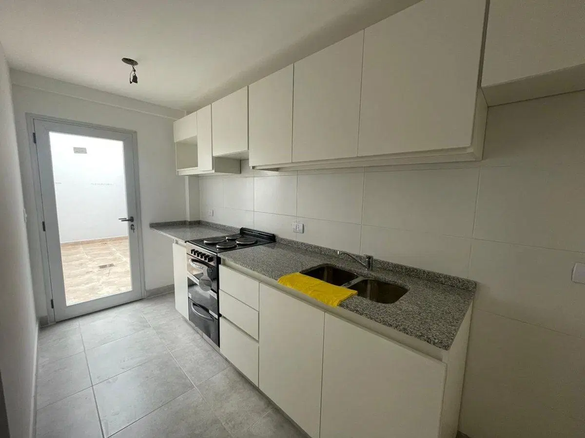 VENTA DEPARTAMENTO 3 AMBIENTES C/PATIO AMENITIES 3