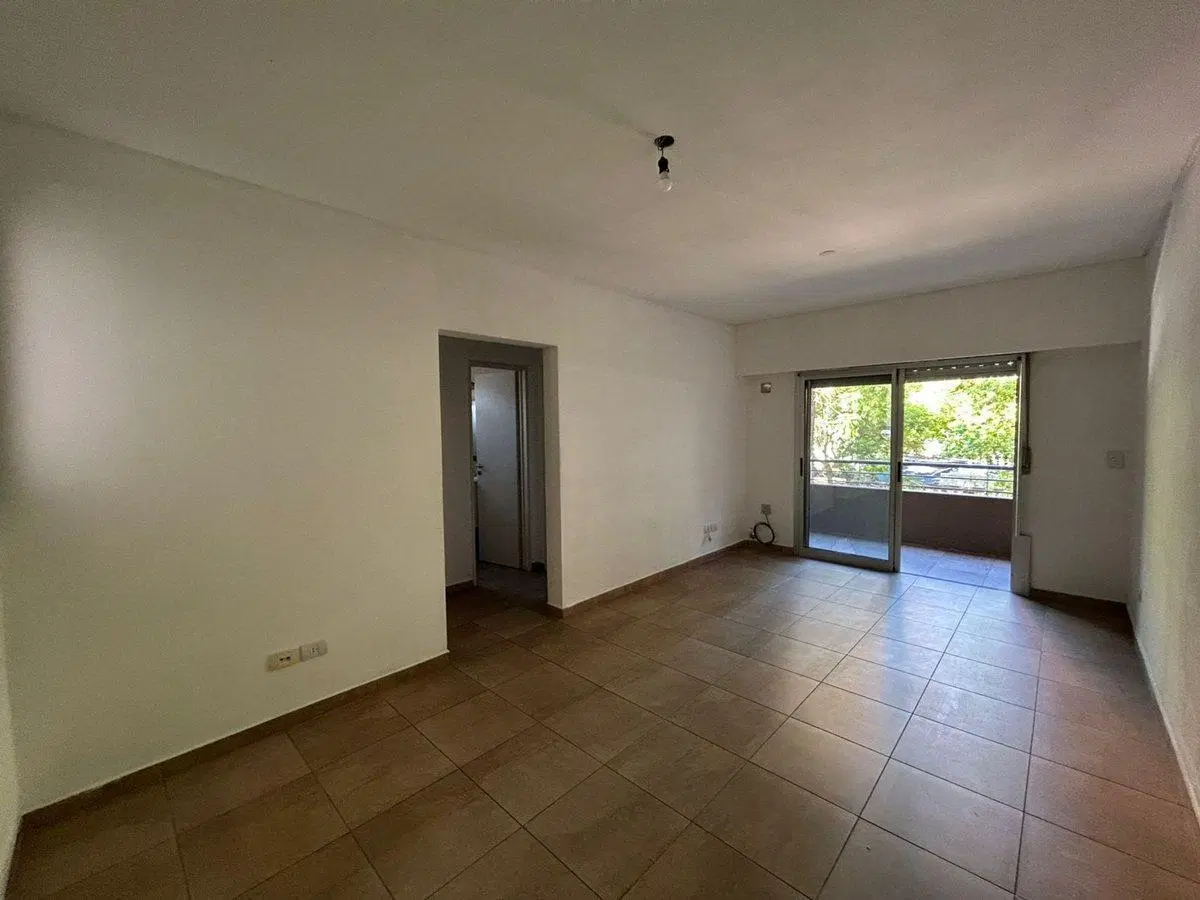 DPTO 2  AMB EN VENTA EN SAN FERNANDO C/ COCHERA 4