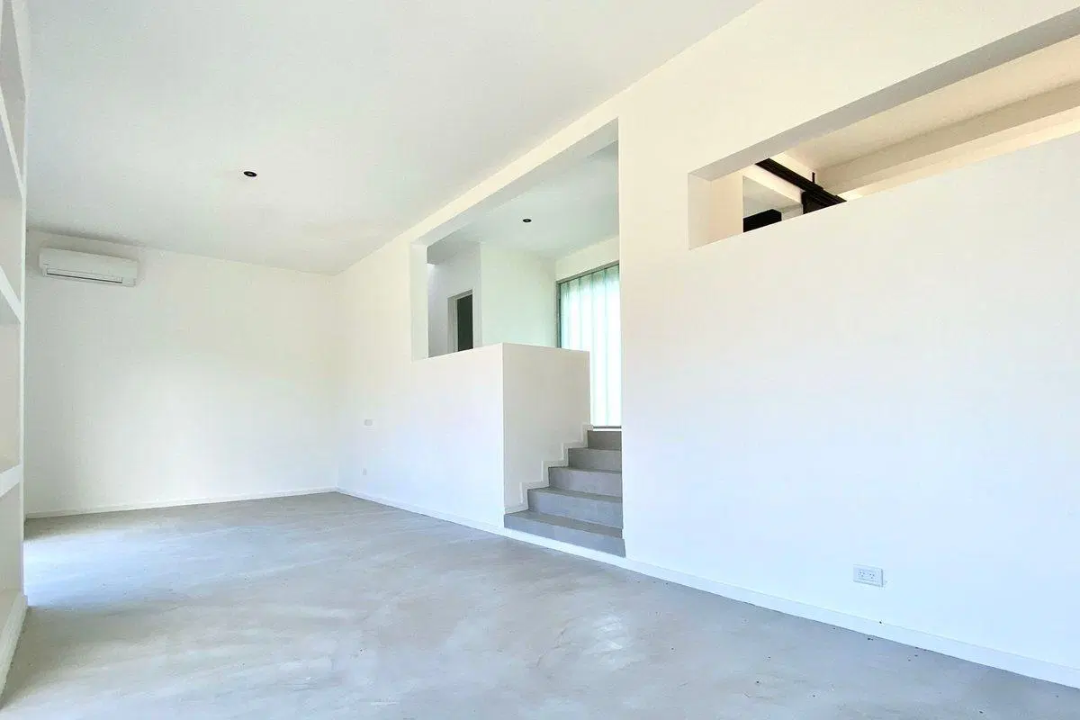 Venta Casa 3 Dormit. y Depend. Pileta San Matías 4