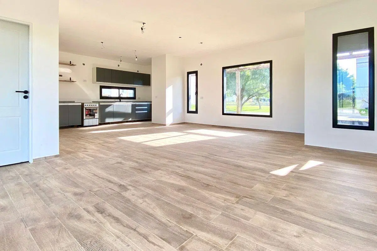 Venta Casa a Estrenar Pileta Interno San Sebastian 2