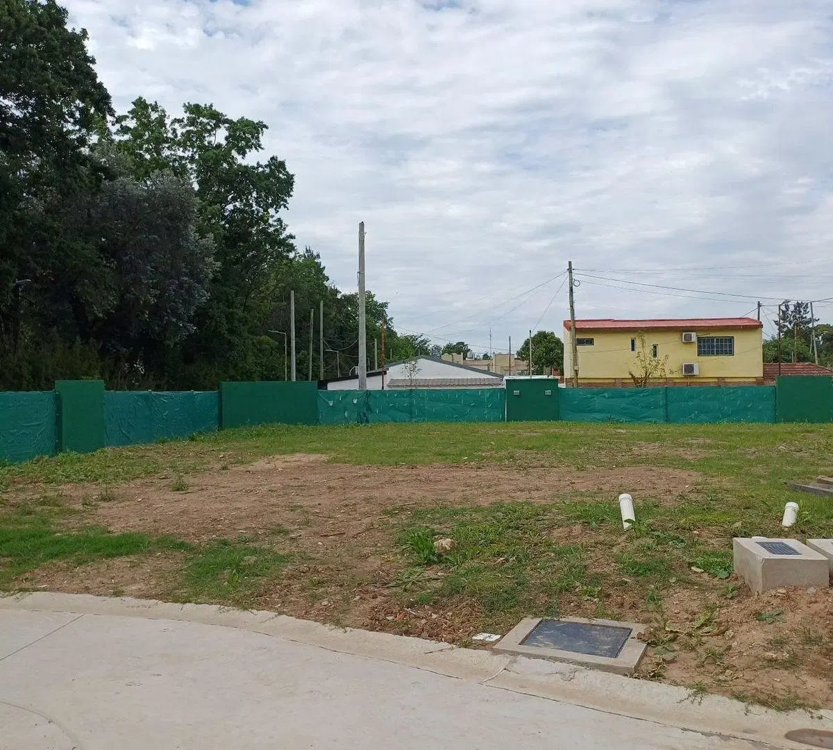 LOTE EN VENTA BARRIO VILLA SANTA ANA MUÑIZ 3