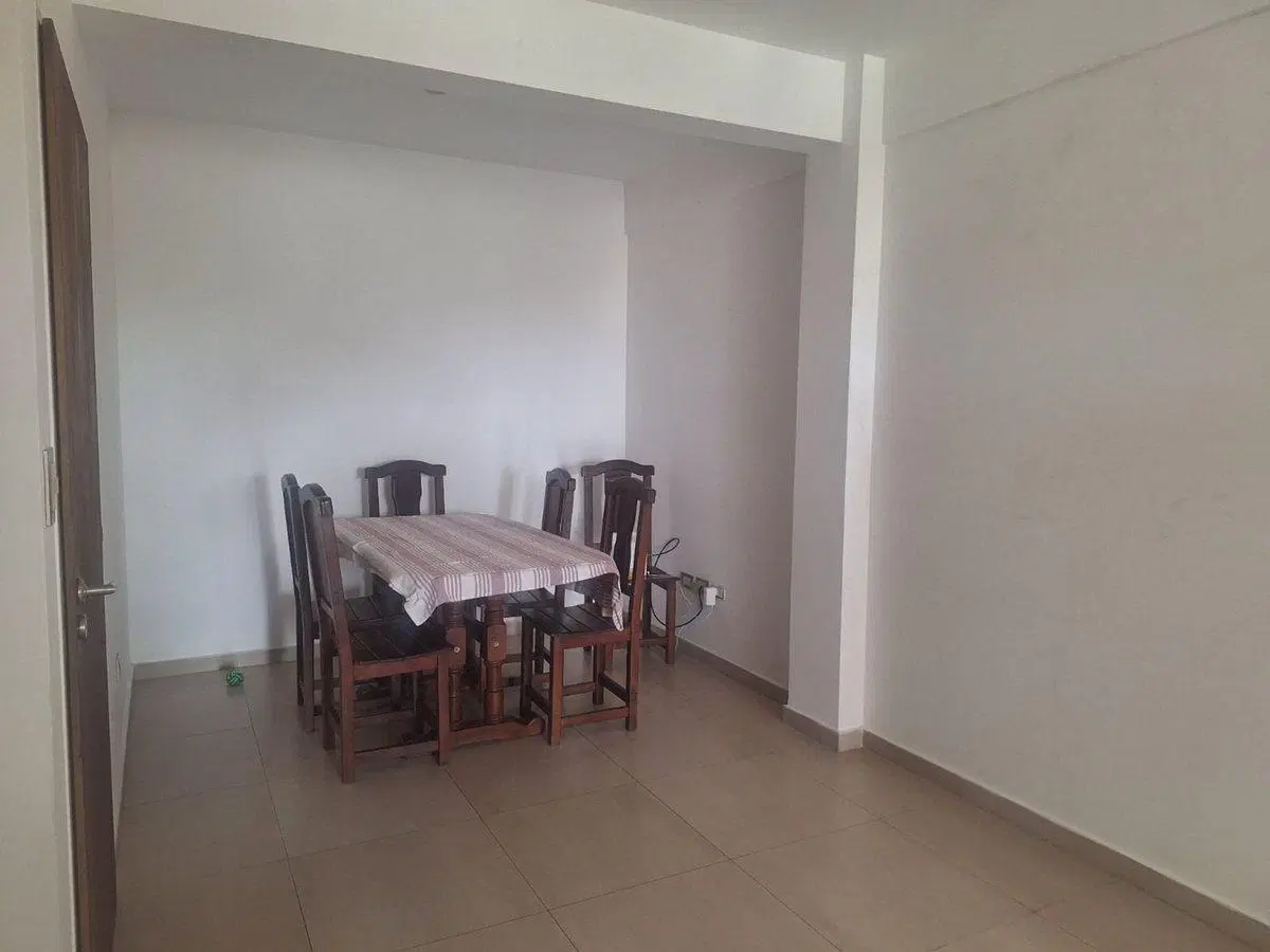 DEPARTAMENTO DE 2 AMBIENTES EN VENTA EN MORENO 5