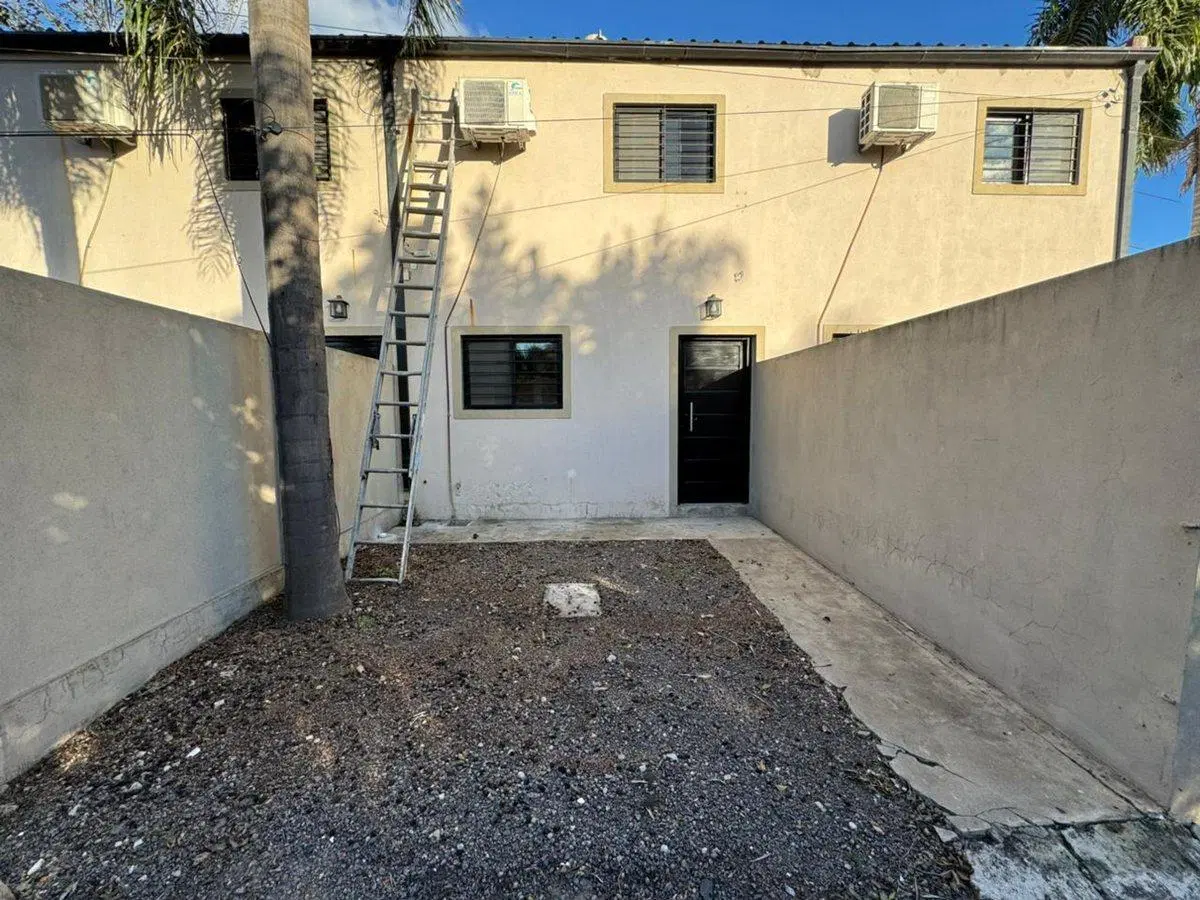ALQUILER DUPLEX 2 AMBIENTES CON COCHERA- ESCOBAR 5