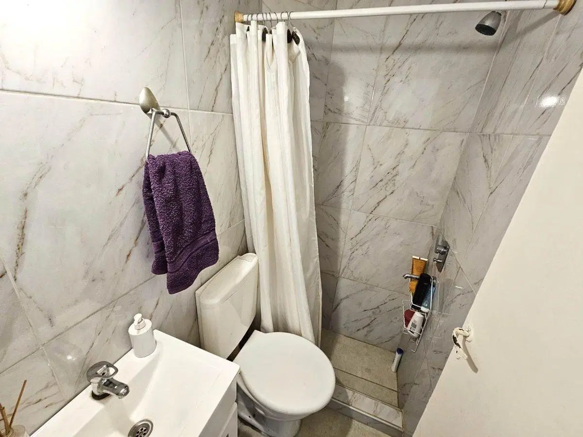 VENTA DEPARTAMENTO MONOAMBIENTE BALVANERA LUZ 8