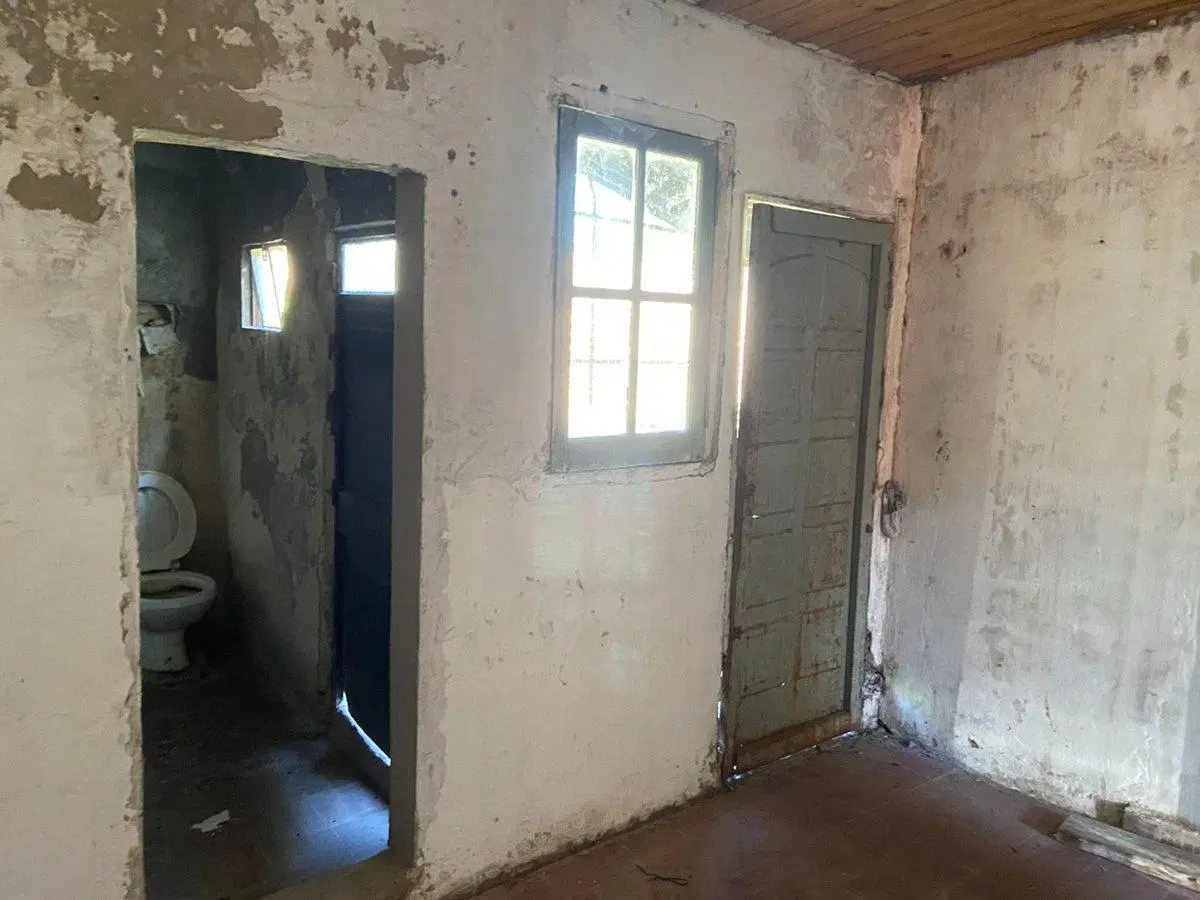 VENTA CASA 2 AMB MAS LOCAL A REFACCIONAR EN TIGRE 3