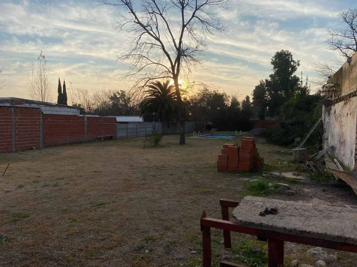 VENTA LOTE 902 M2 EL TALAR CON PILETA, AGUA, LUZ. 5