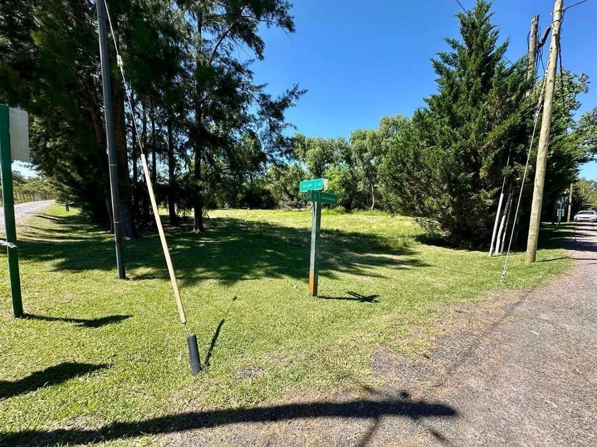Lote en Venta en el Barrio CUBE con bajada propia 4