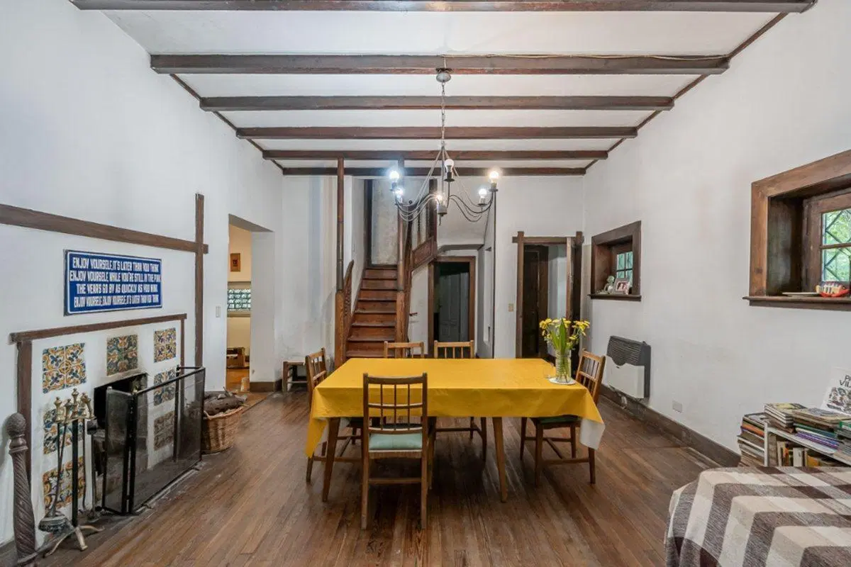 CASA DE 7 AMBIENTES EN VENTA EN TIGRE CENTRO 4