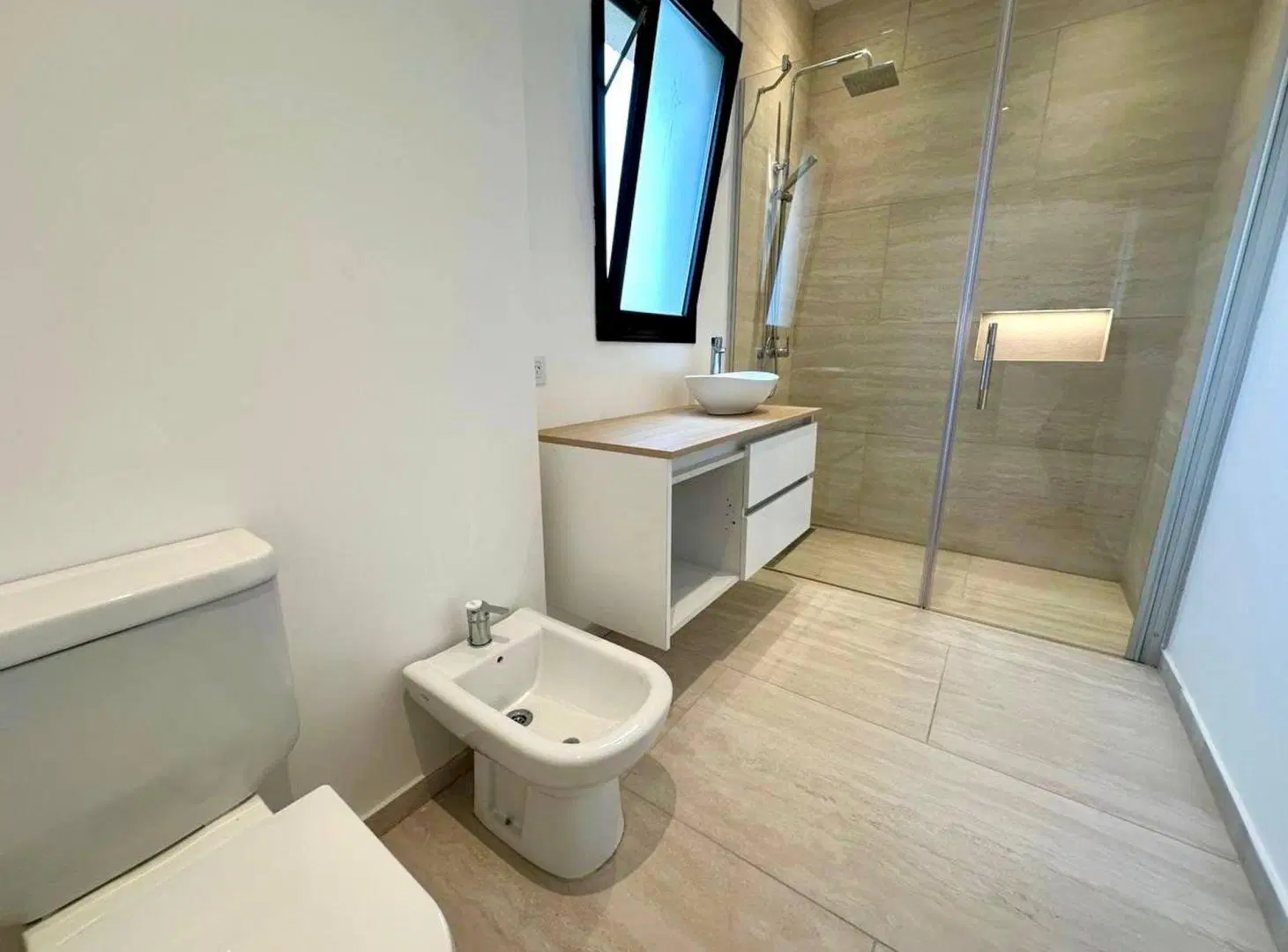 Casa en Venta 5 amb en Ares 1, San Sebastian 2