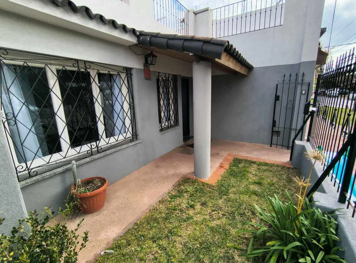 Venta Casa 4 amb - 2 Dorm - Ramos Mejia 3