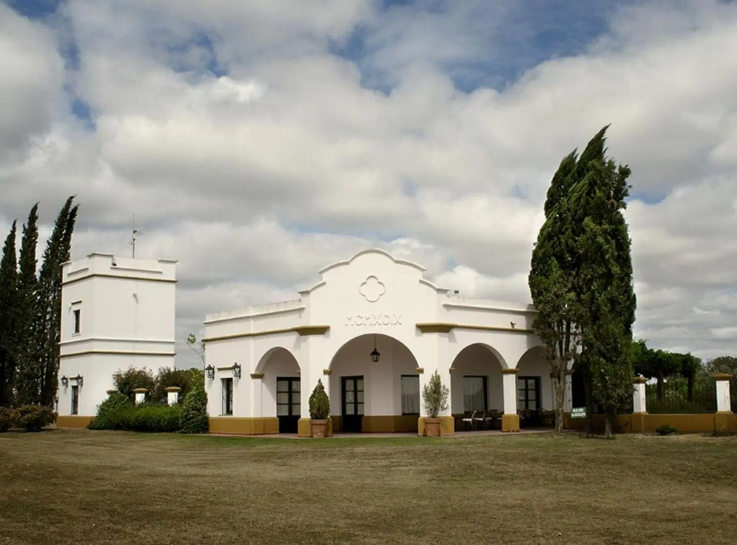 Venta de Lote Central Unico en Chacras de la Cruz 5