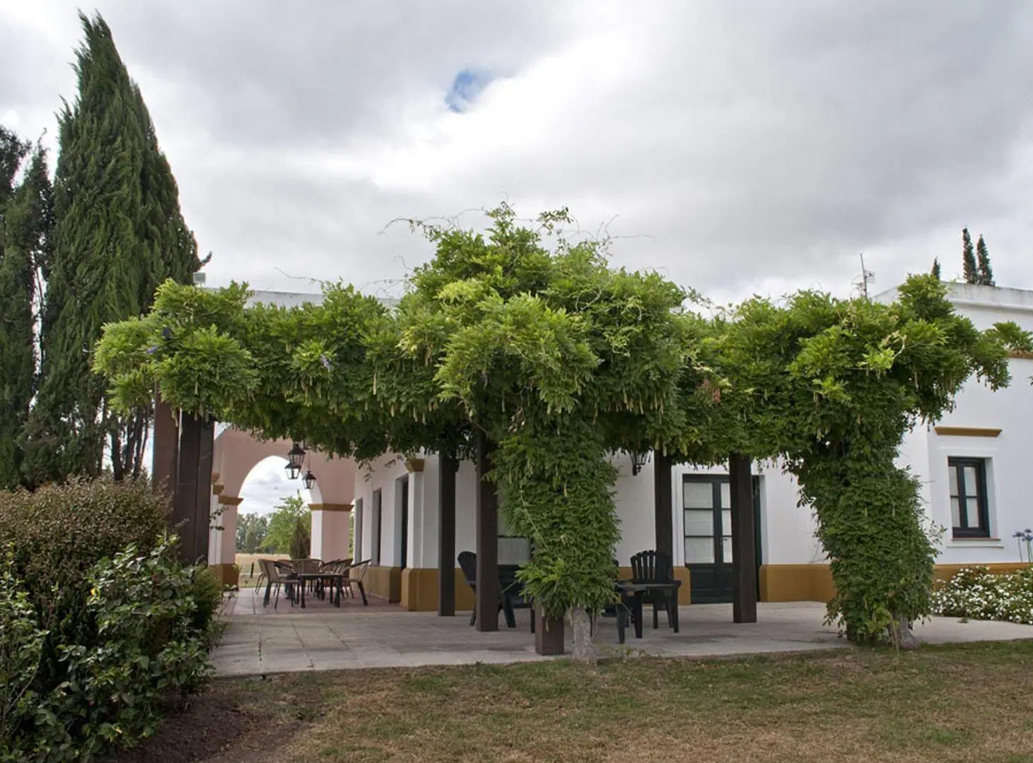 Venta de Lote Central Unico en Chacras de la Cruz 4