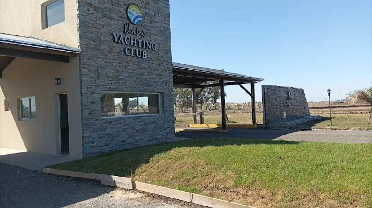 LOTE EN VENTA - GRAL. RODRIGUEZ - B° YACHTING C. 5