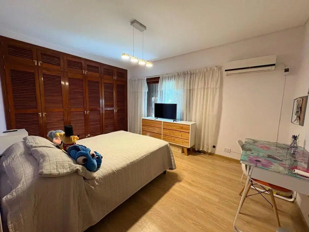 Venta Casa 6 Ambientes en Campana Apto Crédito 4