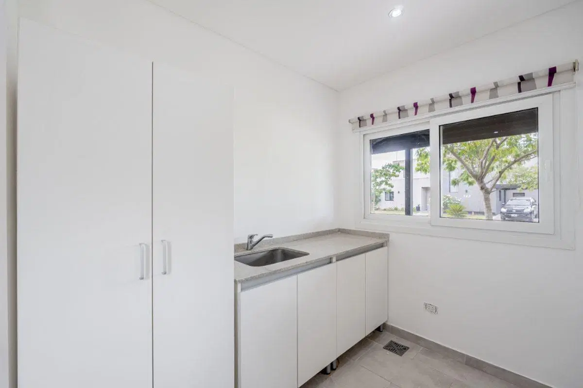 VENTA CASA 5 AMBIENTES EN SAN MATIAS 5