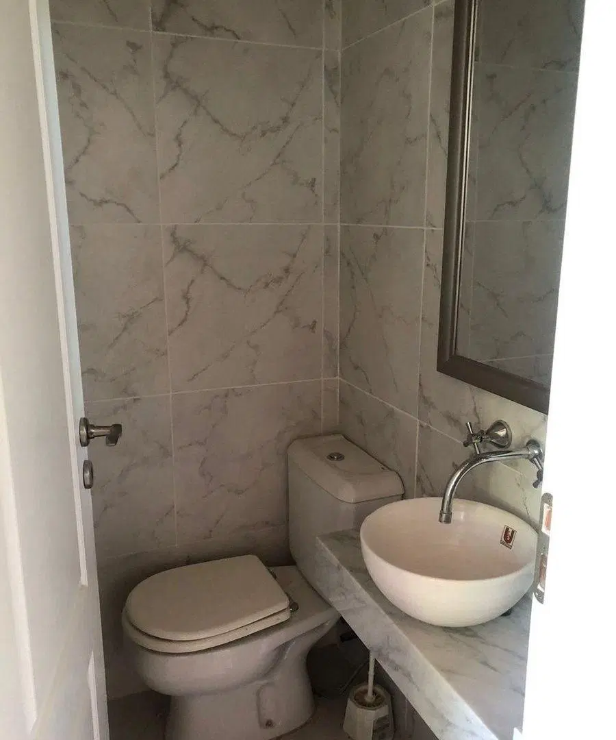 Casa 7 ambientes pileta cochera Highland Park 5