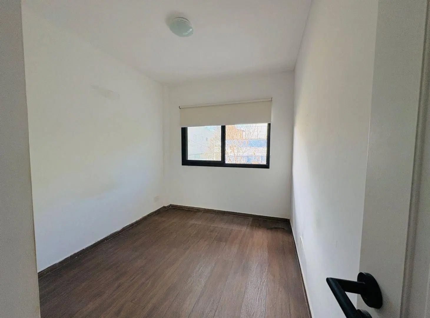 DOS AMBIENTES  EN ALQUILER EN VILLA GRAL MITRE 2