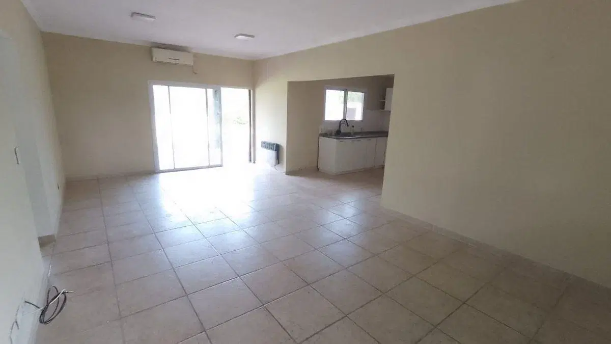 VENTA CASA 5 AMBIENTES PILETA SAN MARCO TIGRE 2