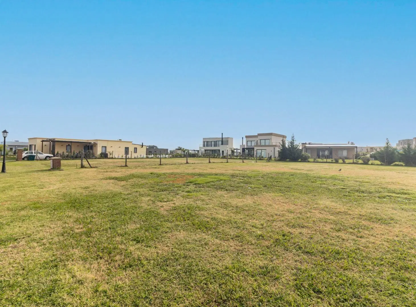 VENTA LOTE EN AREA 13 SAN SEBASTIAN PILAR 5