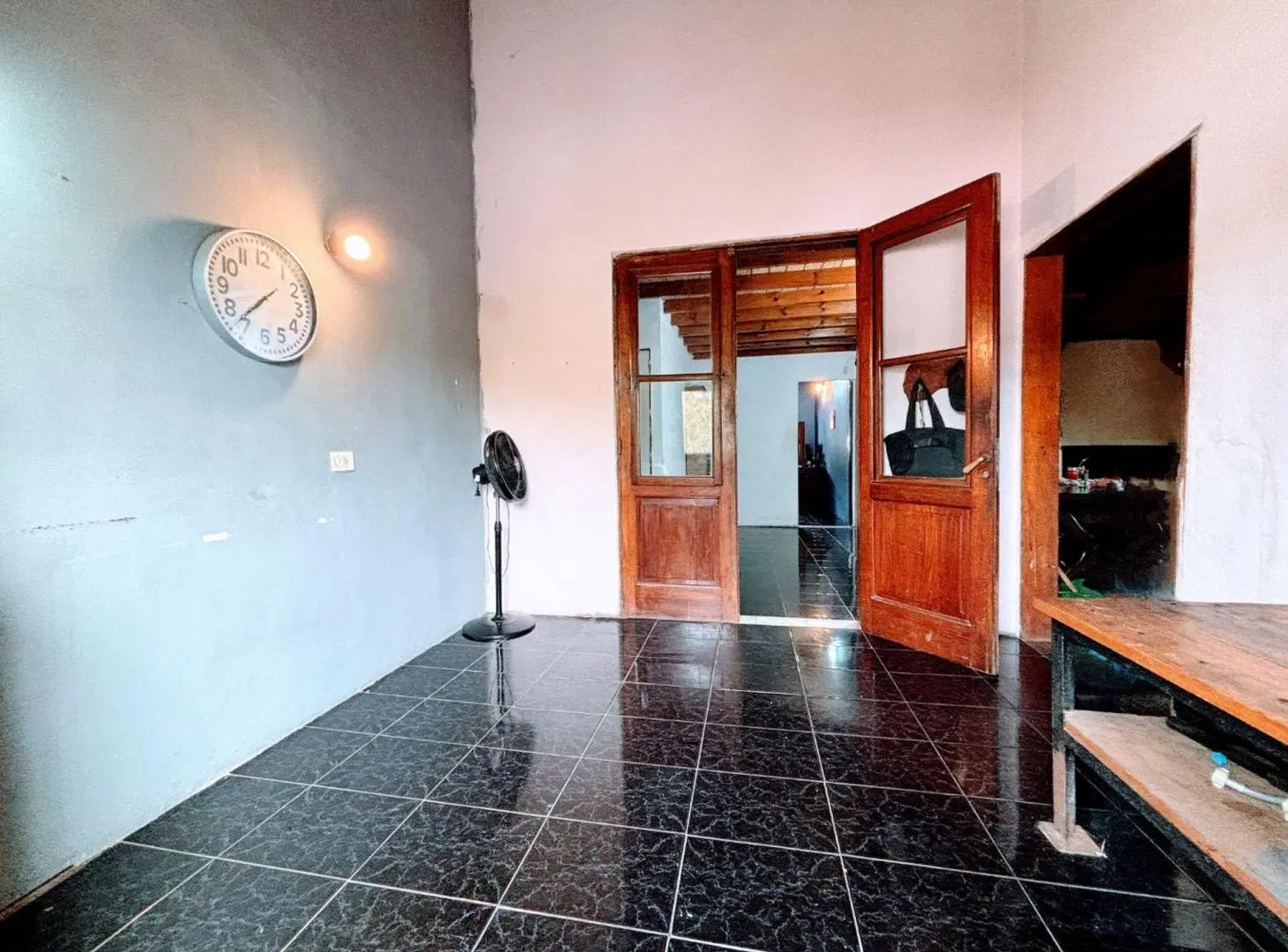 VENTA CASA MULTIFAMILIAR 6 AMBIENTES EN EL TALAR 4