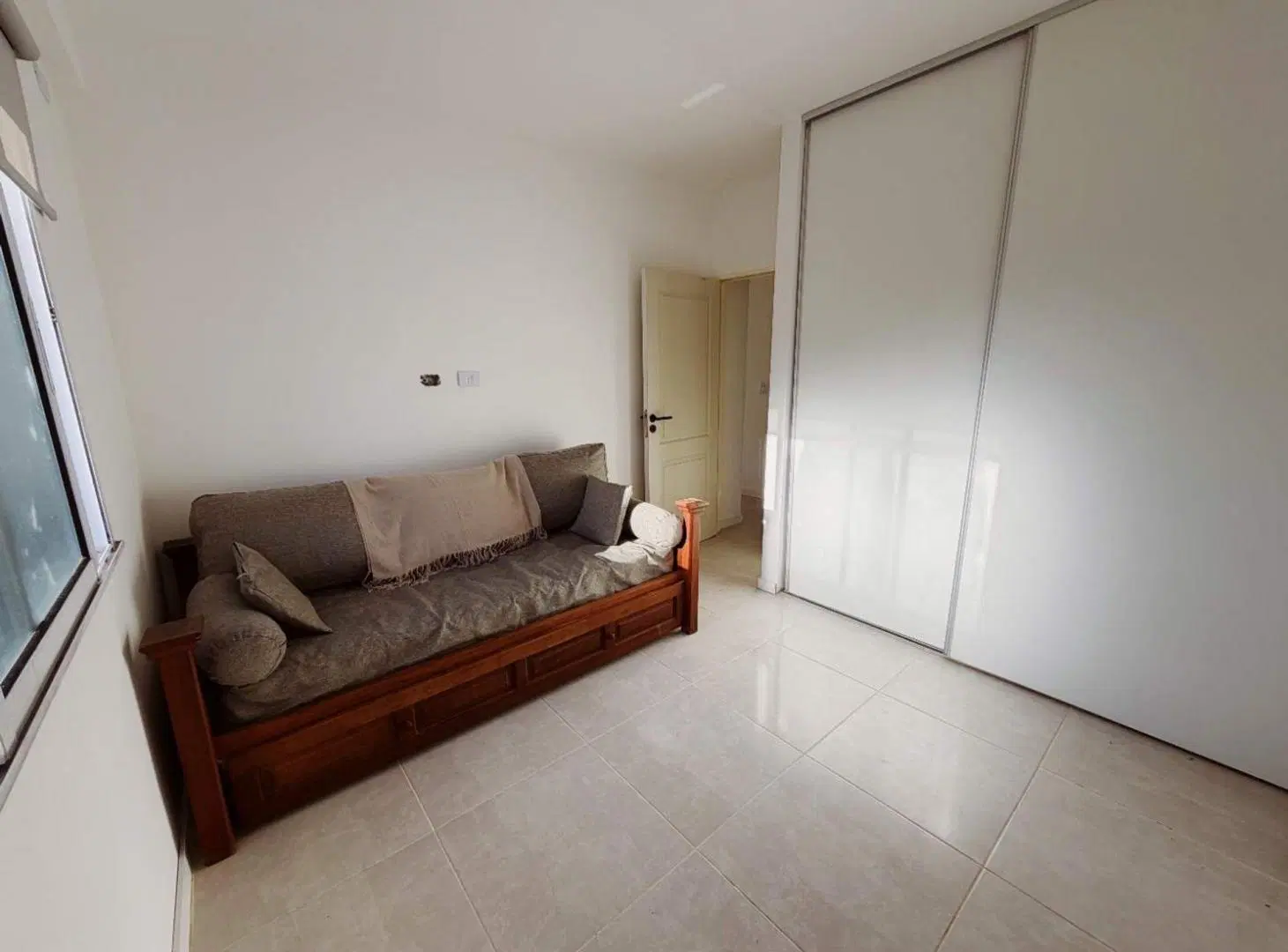 Departamento 3 ambientes c/cochera en Venta- Tigre 3