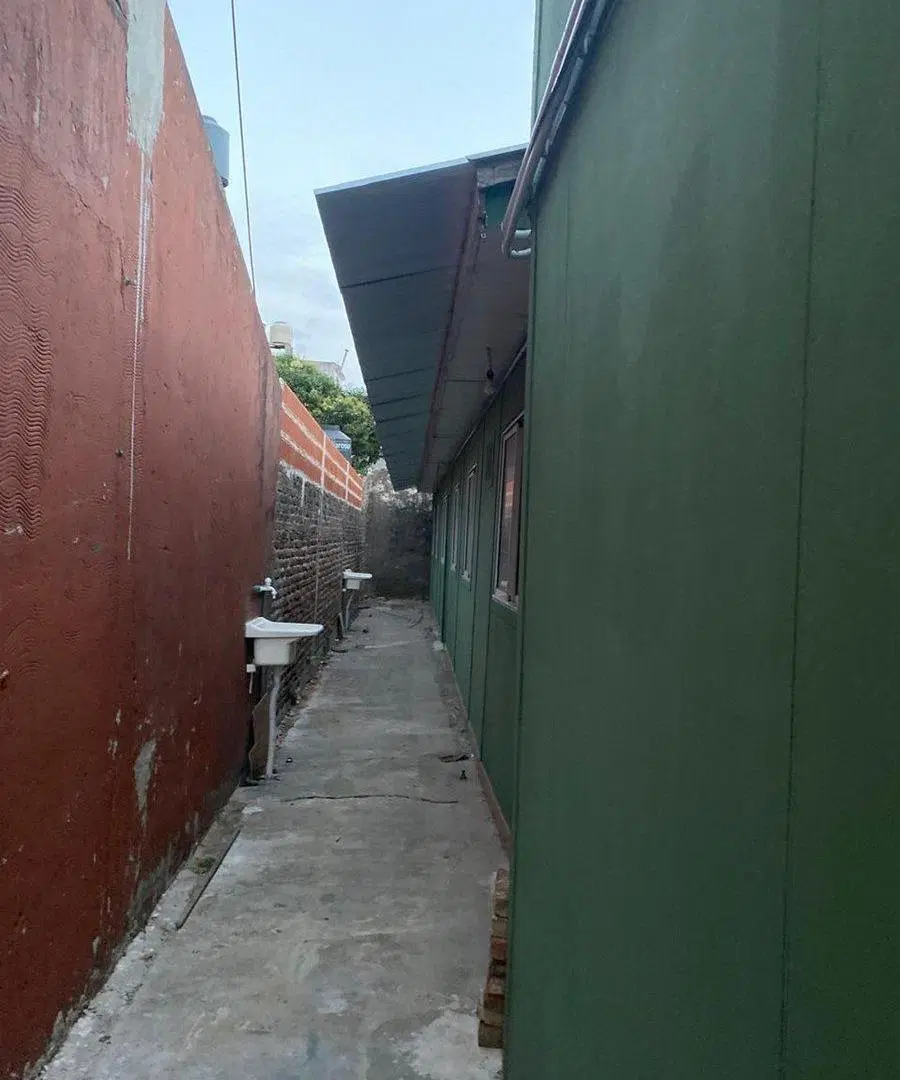 VENTA CASA MULTIFAMILIAR DEPTOS  LOMAS DE ZAMORA 2