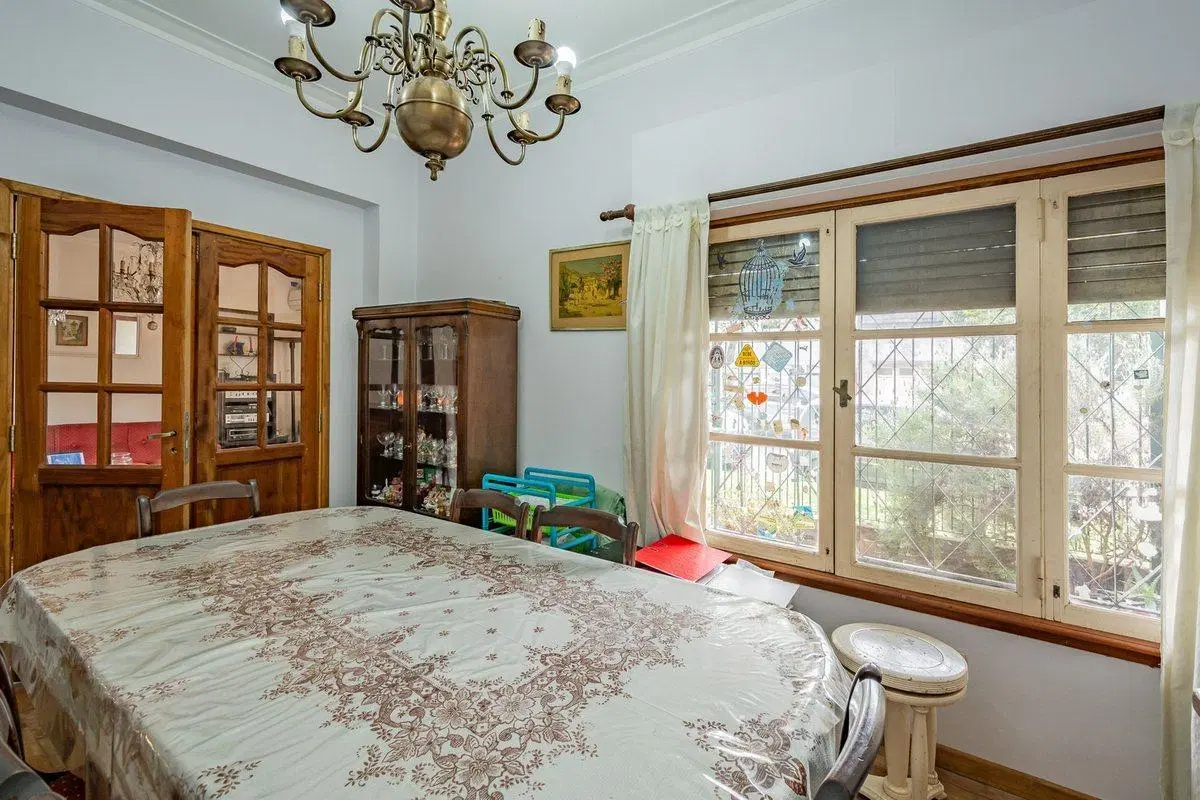 Venta casa 4 amb Escritorio Playroom Olivos 5