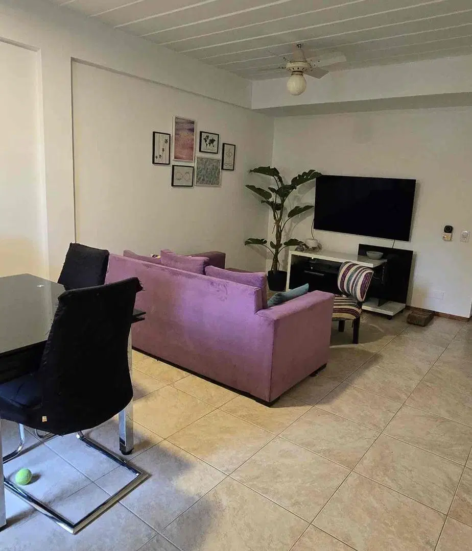 Casa triplex 4 ambientes en alquiler en Pilar 2