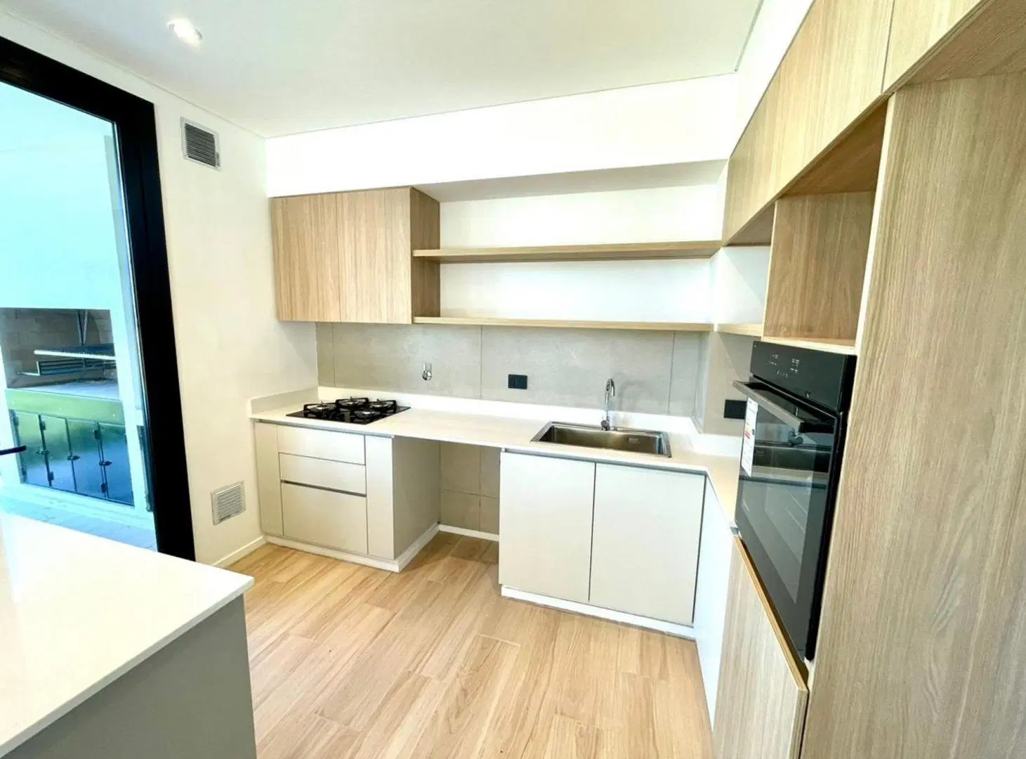 VENTA CASA 3  MASTER SUITE-AZZURRA TORTUGUITAS 3