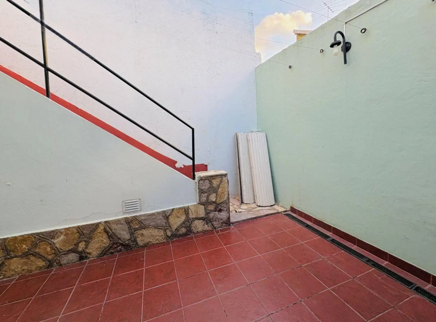 VENTA CASA 3 DORMITORIOS 2 COCHERAS VILLA ADELINA 5