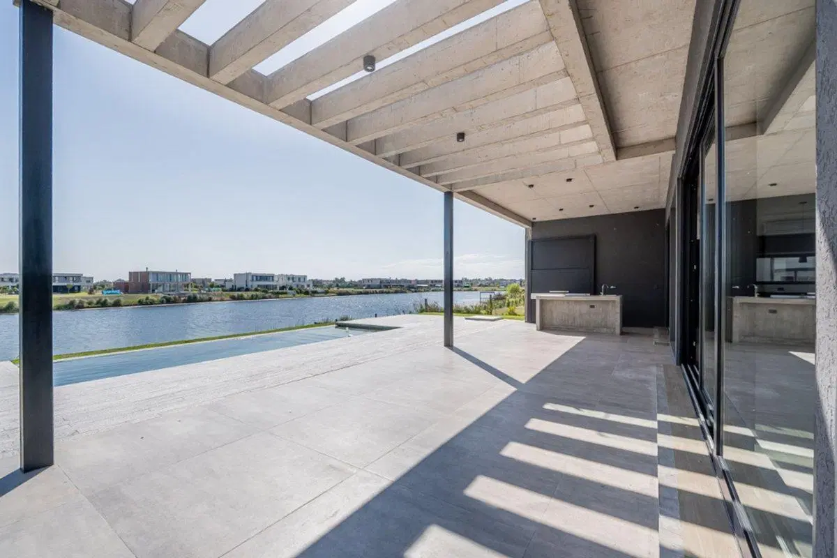 VENTA CASA EN PUERTOS DEL LAGO RIBERA A LA LAGUNA 5