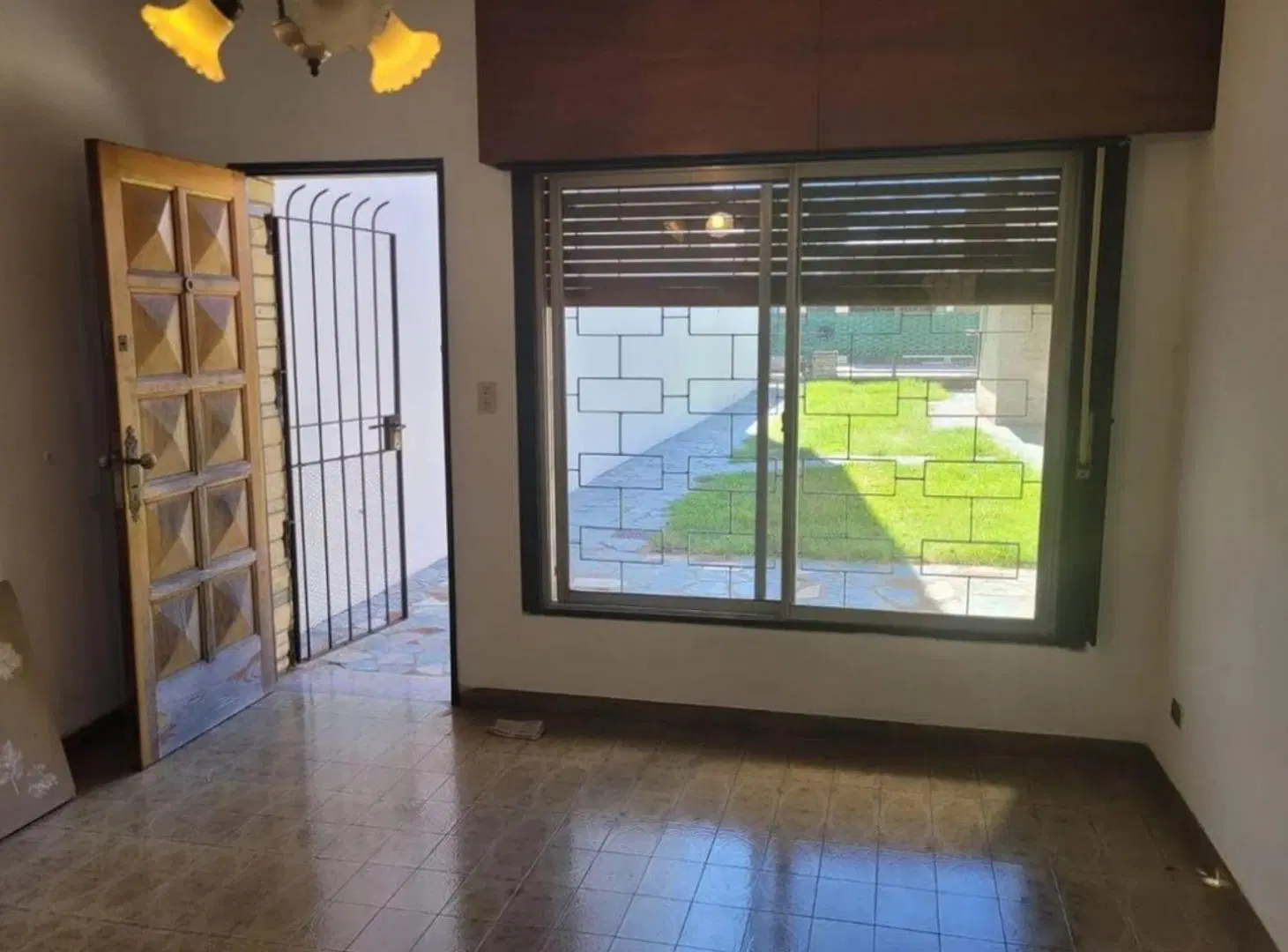 VENTA CASA 4 AMB EN VILLA BALLESTER, APTA CREDITO 2