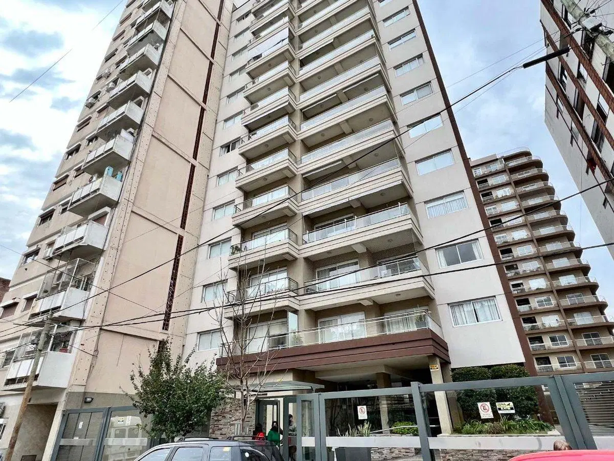departamento 3 ambientes en venta en Ramos Mejia 2
